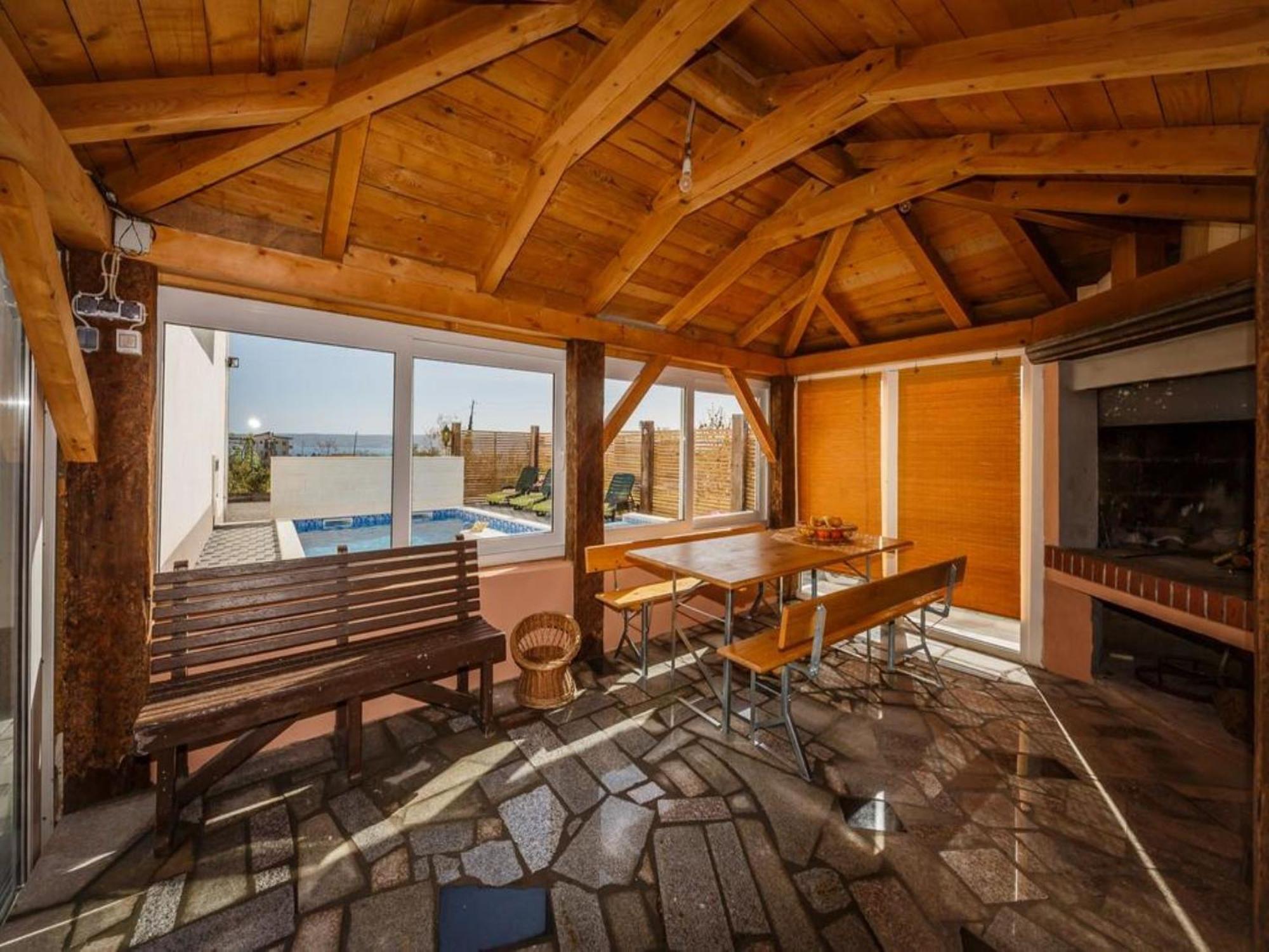 Holiday Home Chester With Heated Pool Kaštela Стая снимка
